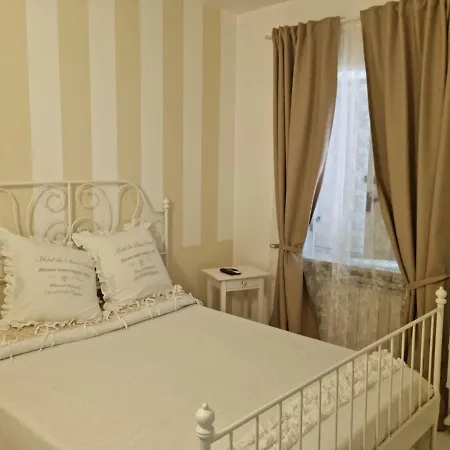 Bed & Breakfast La Cameretta