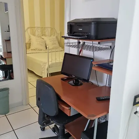 Alojamento de Acomodação e Pequeno-almoço La Cameretta