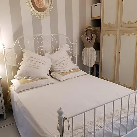 La Cameretta فندق مبيت وإفطار ايسكيا