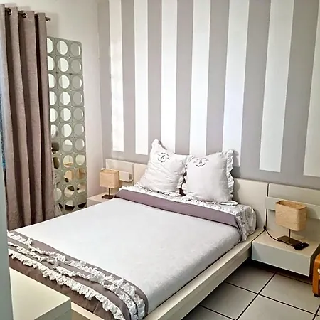 فندق مبيت وإفطار La Cameretta ايسكيا