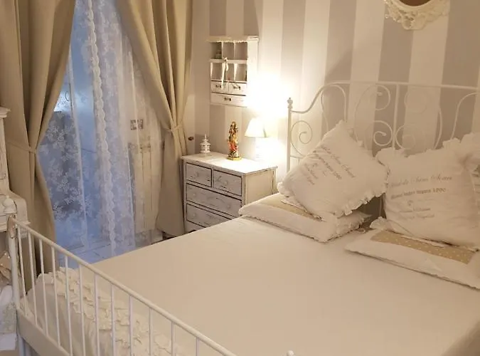 住宿加早餐酒店 La Cameretta 伊斯基亚