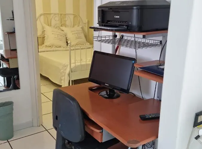 住宿加早餐酒店 La Cameretta